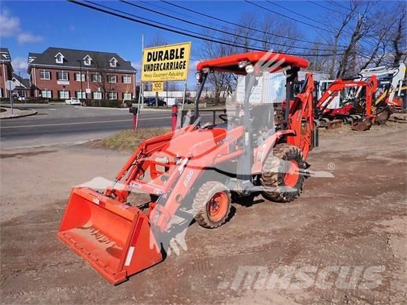 Kubota B26 Retrocargadoras