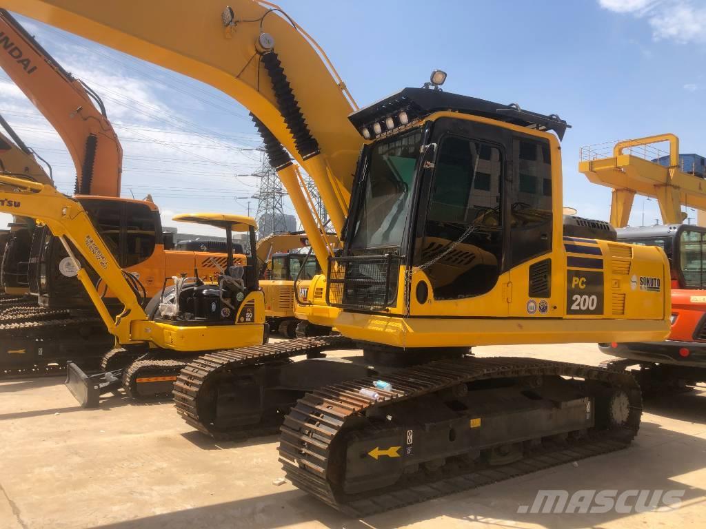 Komatsu PC200 Excavadoras sobre orugas