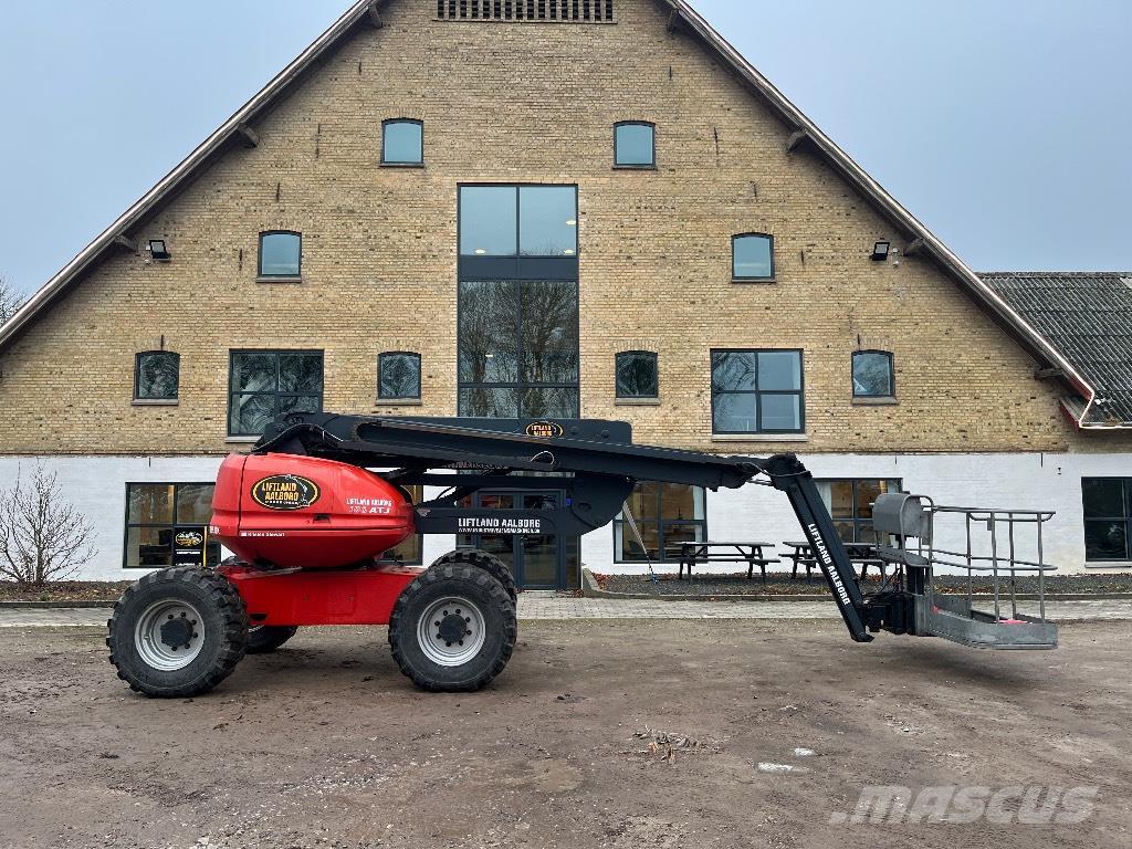 Manitou ATJ 180 Plataformas con brazo de elevación manual