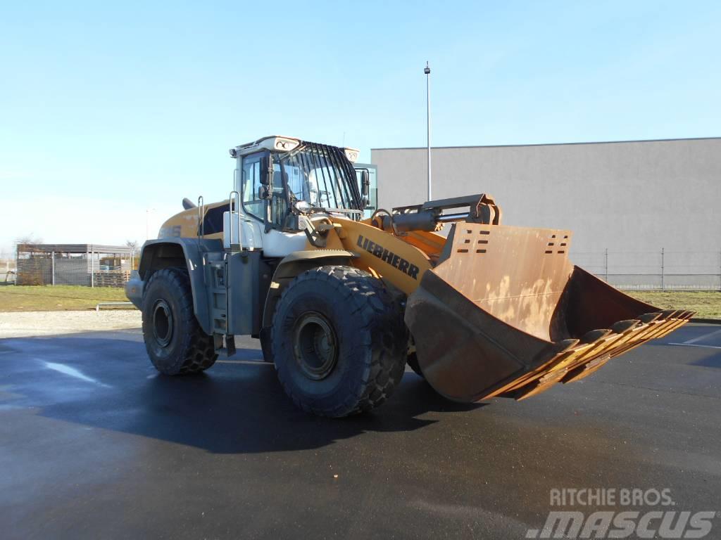 Liebherr L 586 Cargadoras sobre ruedas