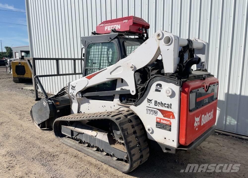 Bobcat T770 Arrastradoras de troncos