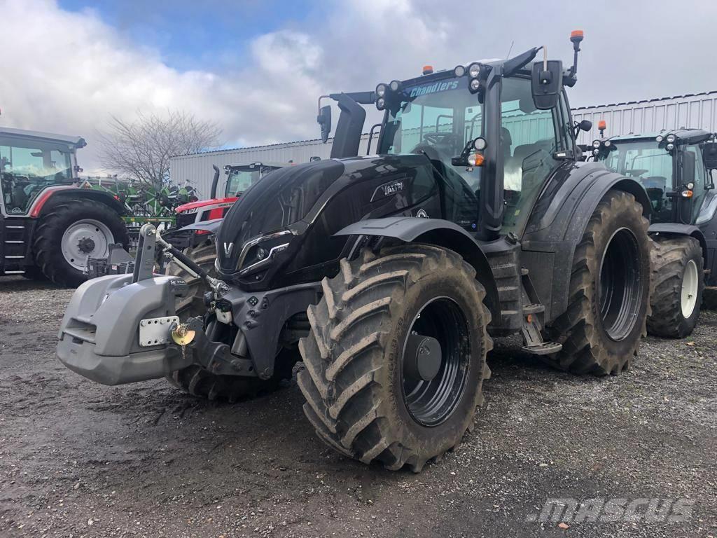 Valtra T235D Tractores