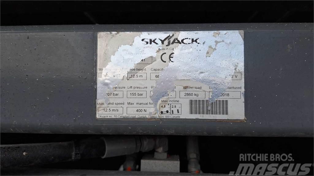 SkyJack 8841RT Plataformas tijera