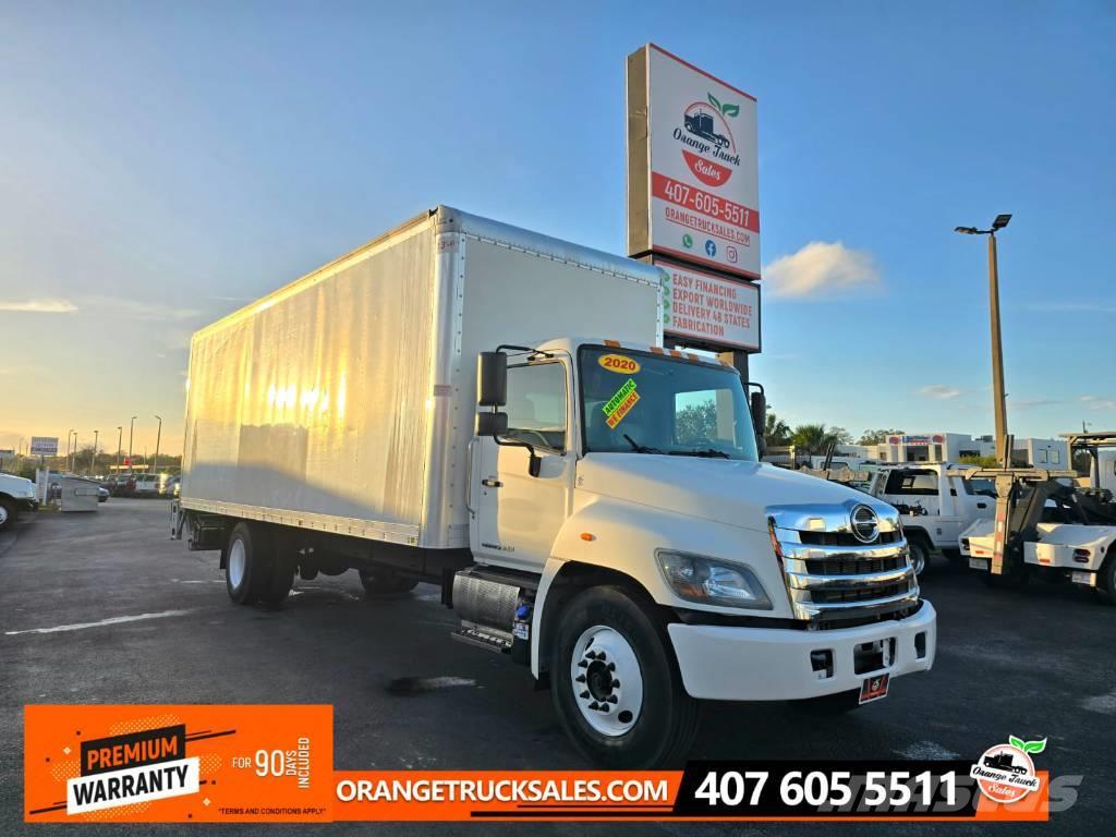 Hino 268 A Camiones con caja de remolque