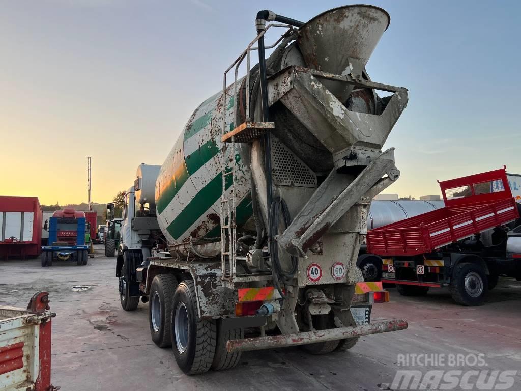 Iveco 330-30 Camiones de concreto