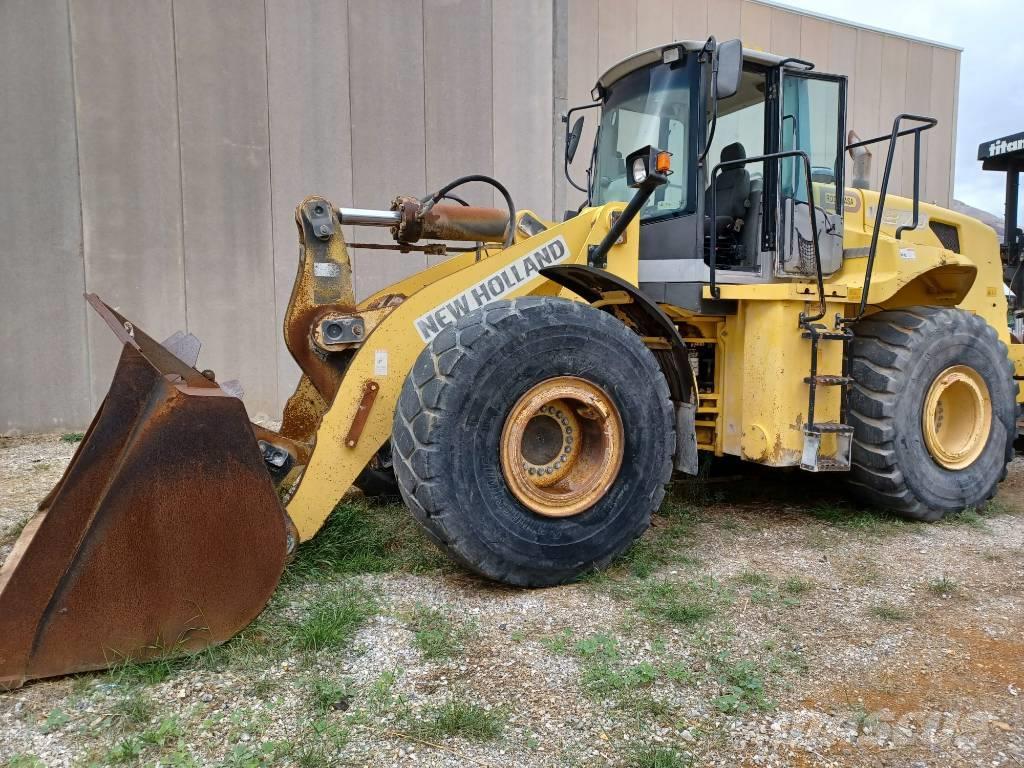 New Holland W271 Cargadoras sobre ruedas