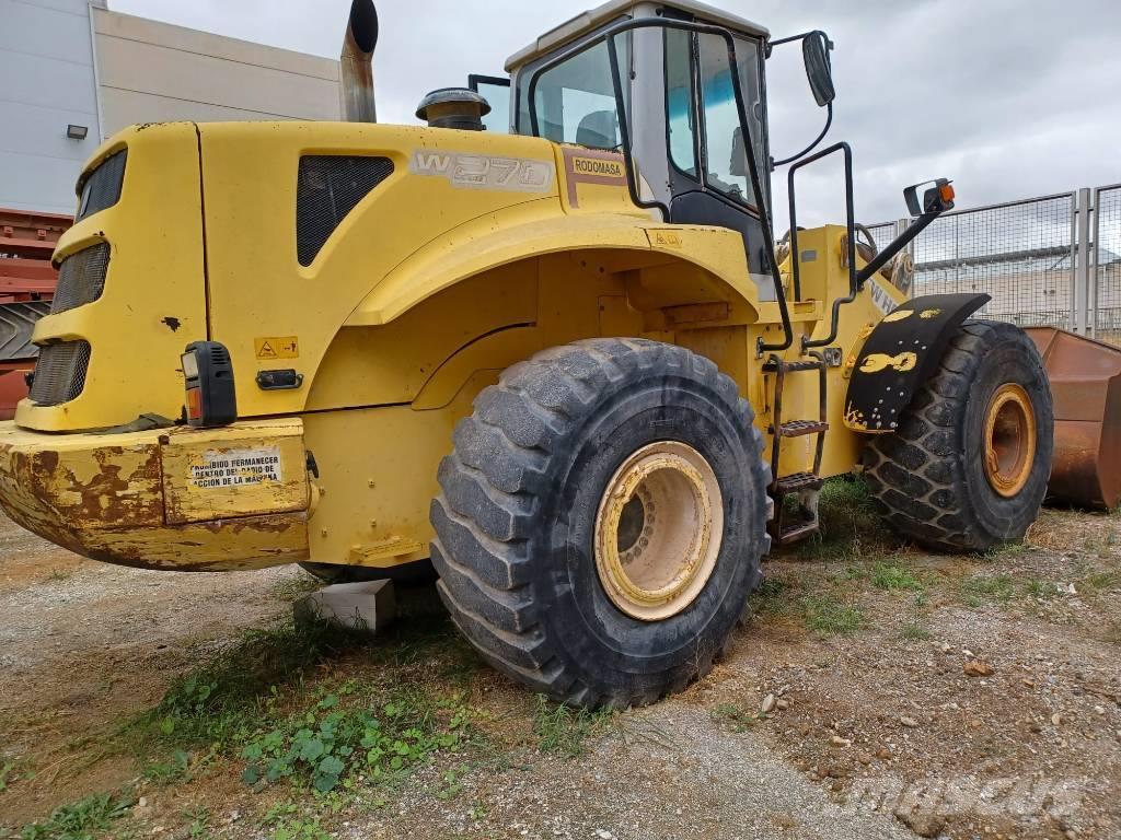 New Holland W271 Cargadoras sobre ruedas