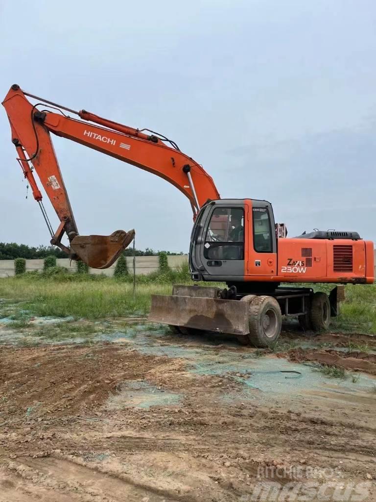 Hitachi ZAXIS230W Excavadoras de ruedas