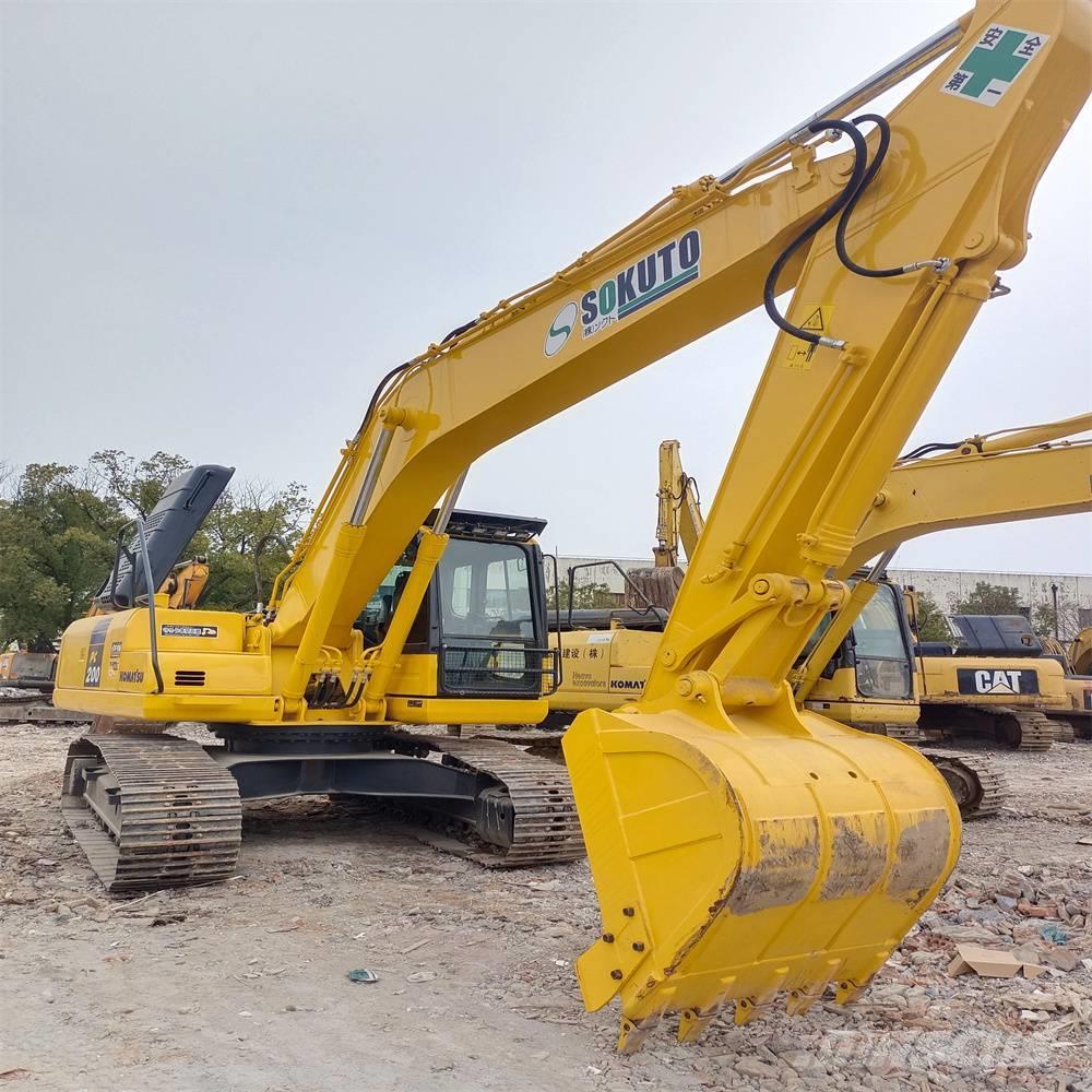 Komatsu PC 200 Excavadoras sobre orugas