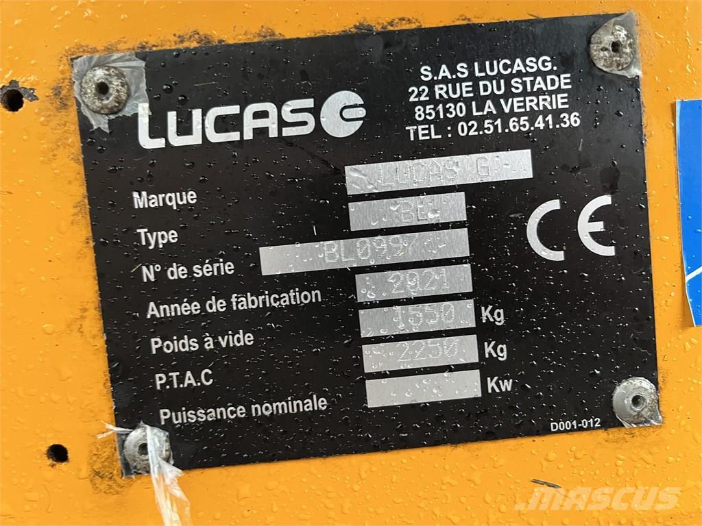 Lucas Castor R20 Desmenuzadoras, cortadoras y desenrolladoras de pacas