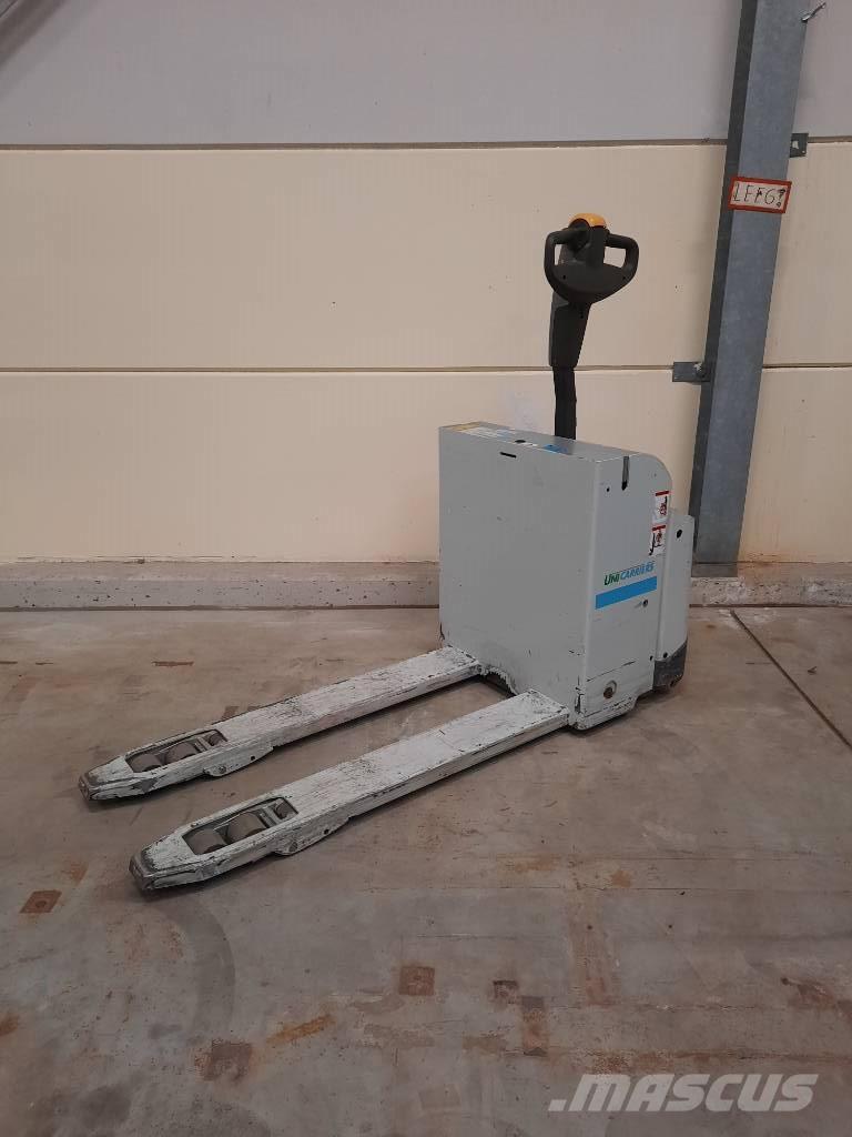 UniCarriers PLL 200 Montacargas de baja elevación