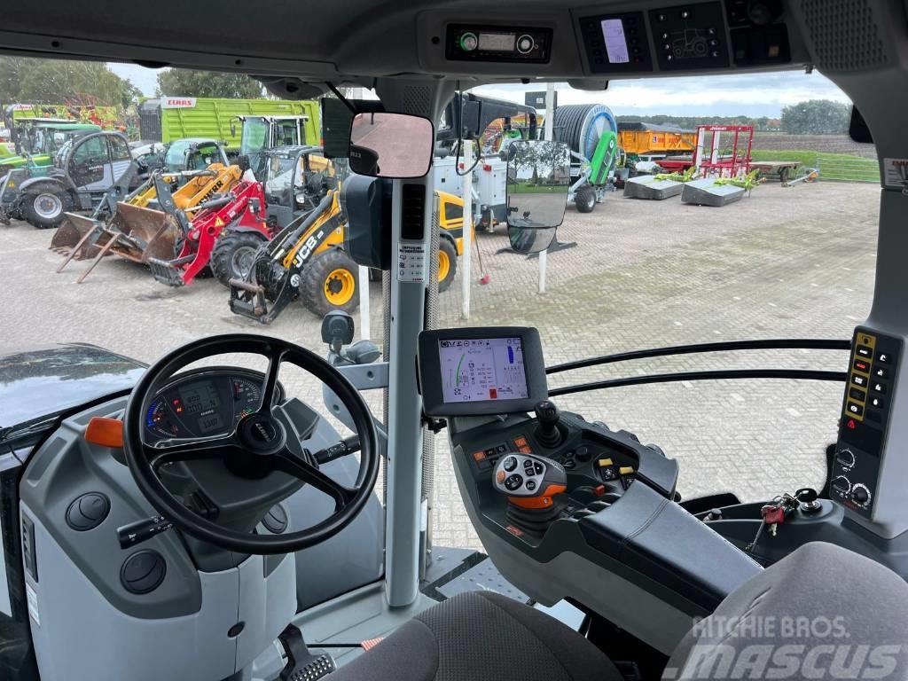 CLAAS Axion 830 Tractores