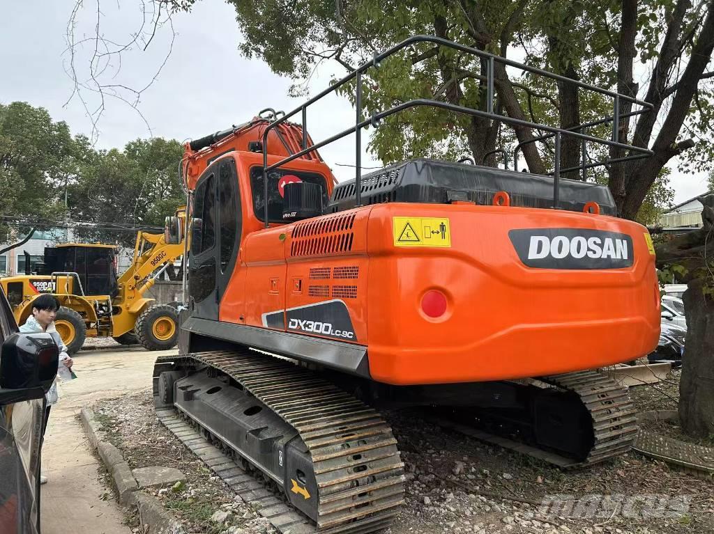 Doosan DX300LC-9c Excavadoras sobre orugas