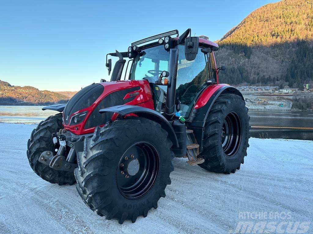 Valtra N174D Tractores