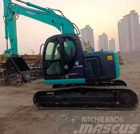 Kobelco SK 135 Excavadoras sobre orugas