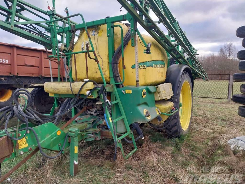 John Deere 740 Pulverizadores arrastrados