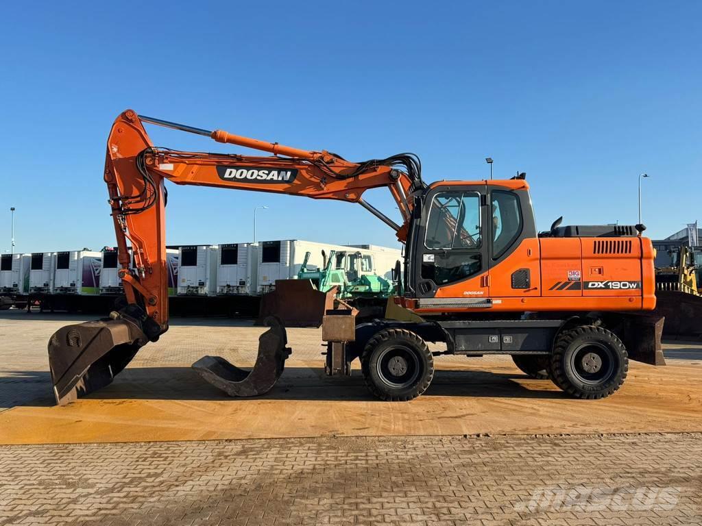 Doosan DX190W Excavadoras especiales