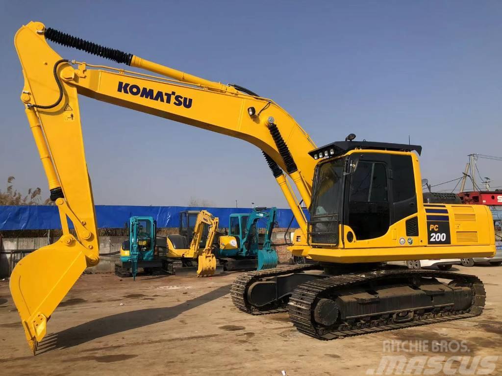 Komatsu PC 200 Excavadoras sobre orugas