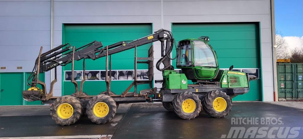 John Deere 810E Transportadoras