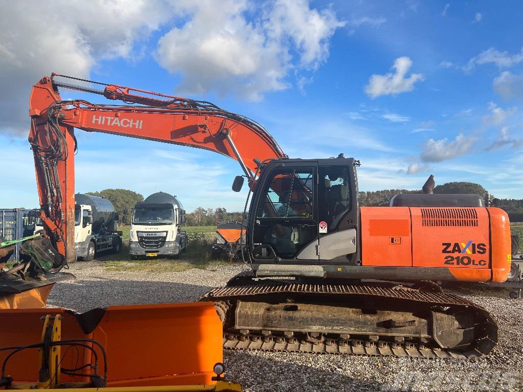 Hitachi ZX 210 Excavadoras sobre orugas