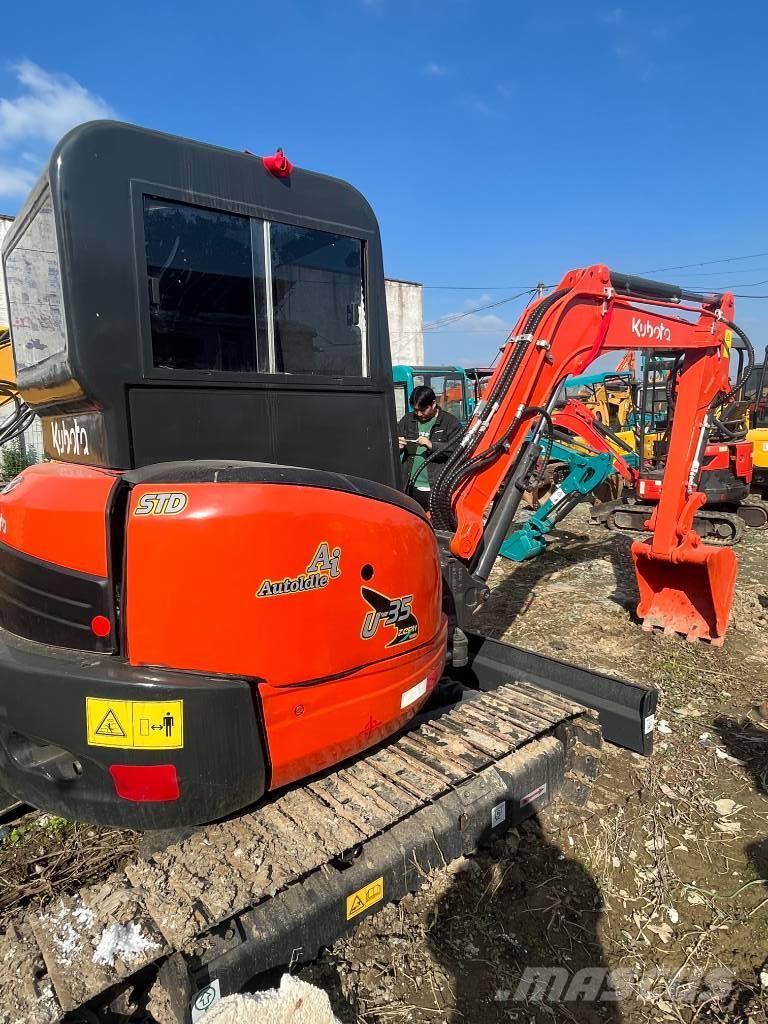 Kubota U 35 Miniexcavadoras