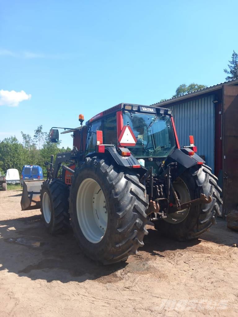 Valtra 8050 Hitech Tractores