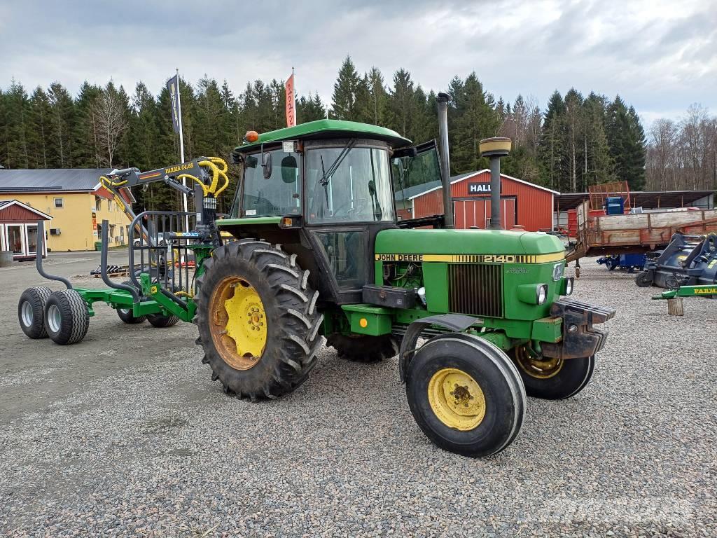 John Deere 2140 Tractores