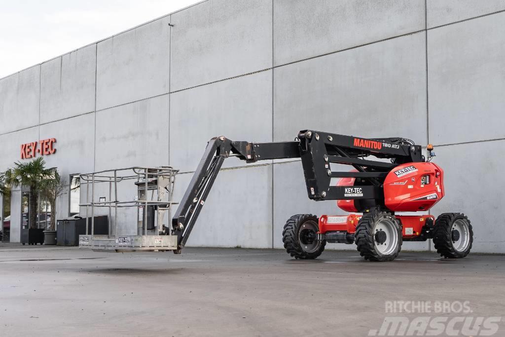 Manitou 180 ATJ Plataformas con brazo de elevación manual