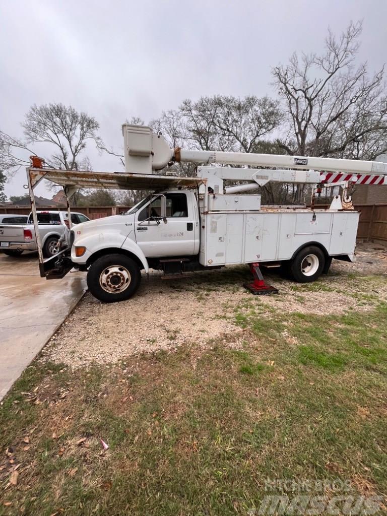 Ford F 750 Plataformas sobre camión