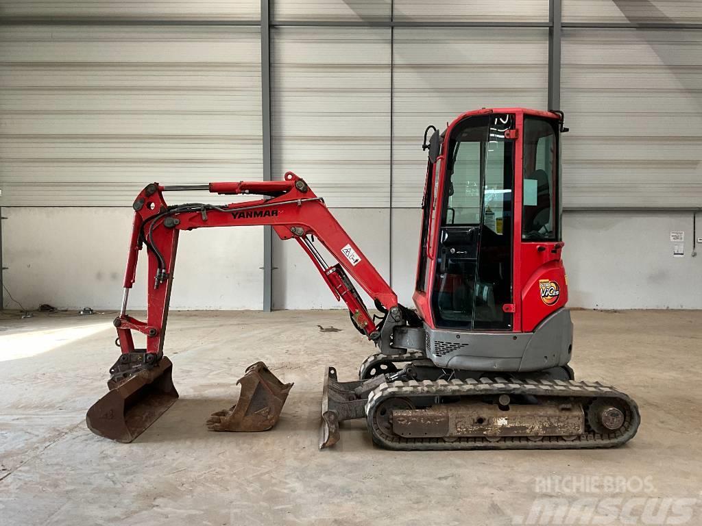 Yanmar Vio 25 Miniexcavadoras