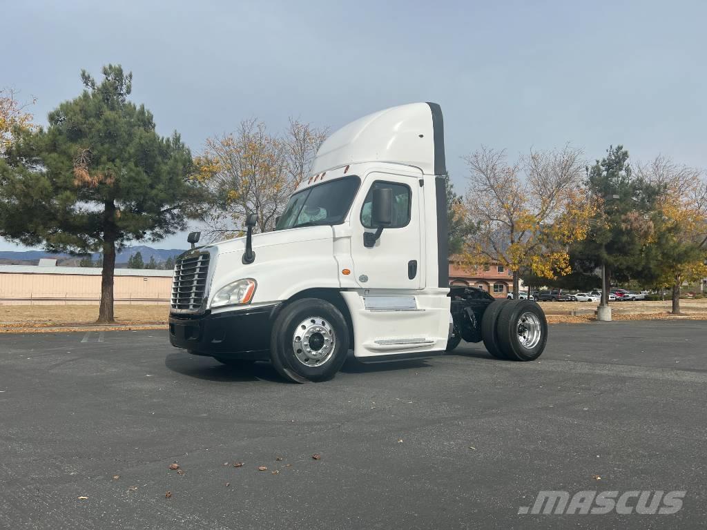 Freightliner Cascadia 125 Camiones tractor