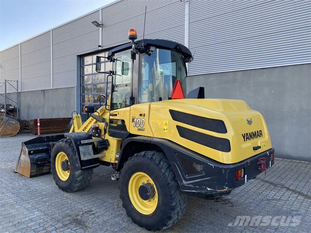 Yanmar V100 Cargadoras multifunción