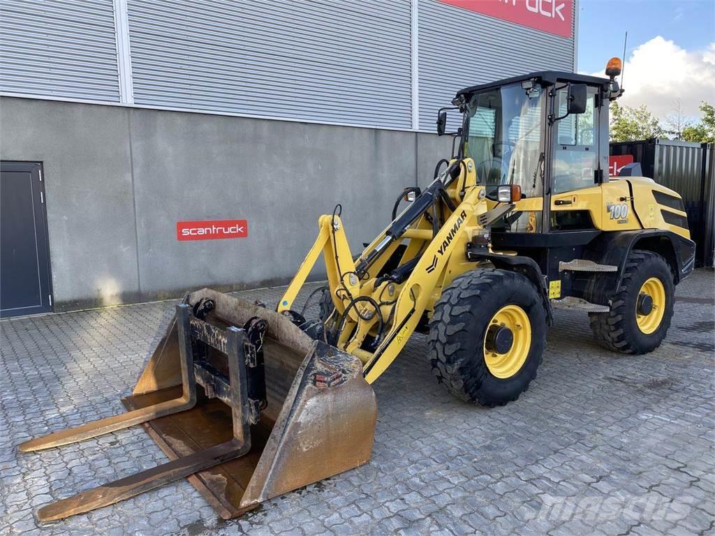 Yanmar V100 Cargadoras multifunción