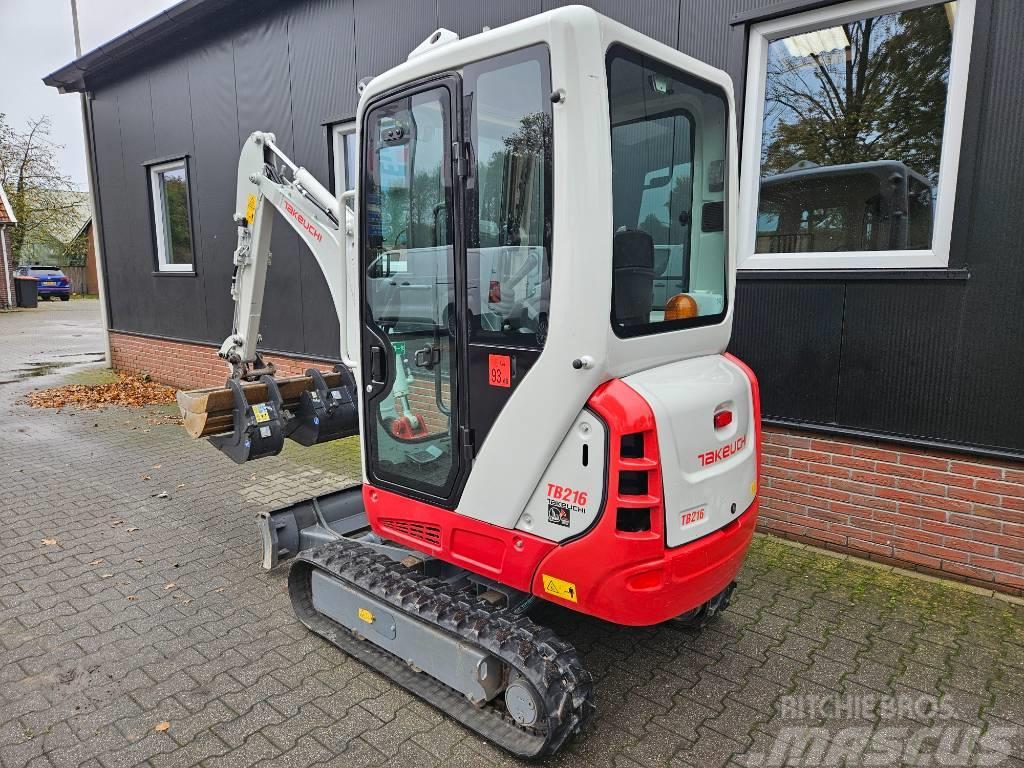 Takeuchi TB 216 Miniexcavadoras