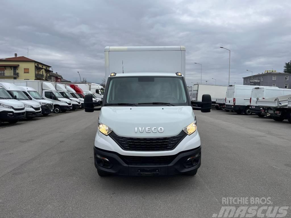 Iveco daily 35s16 Vehículos de caha cerrada