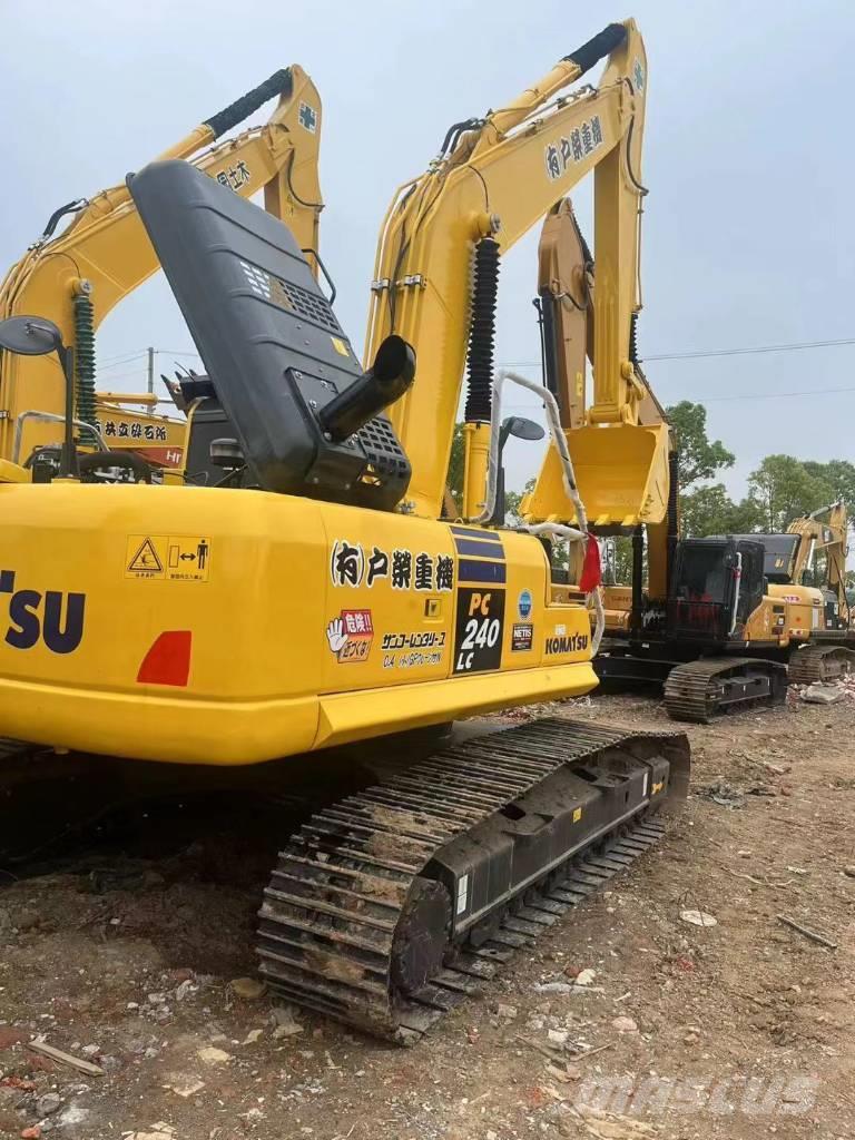 Komatsu 240-8 Excavadoras 7t - 12t