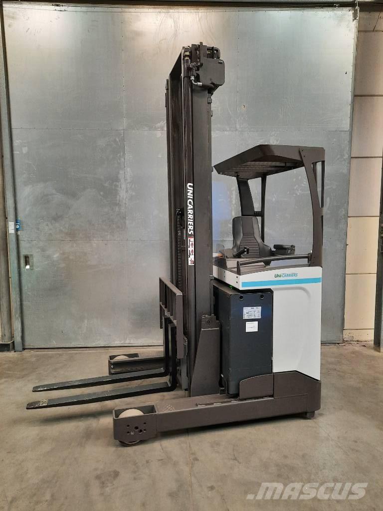 UniCarriers UMS160DTFVRE725 Montacargas de alcance de gran altura