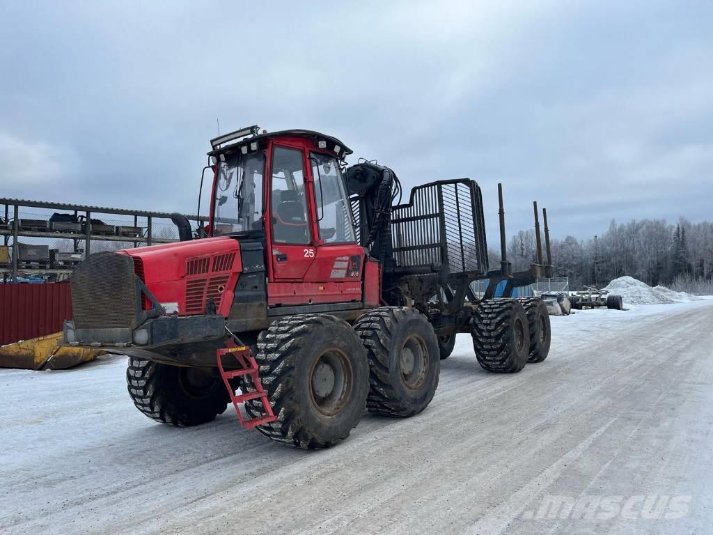 Komatsu 895 Transportadoras