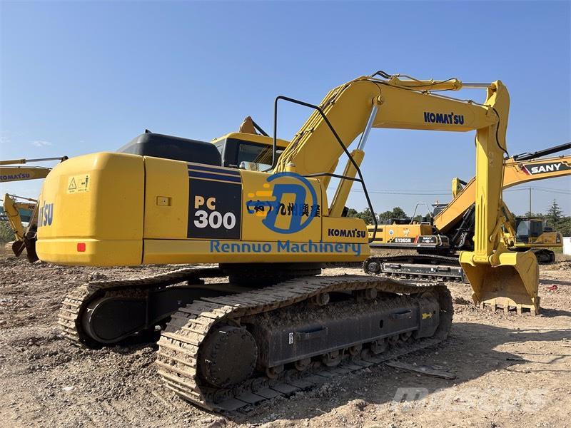 Komatsu PC 300 Excavadoras sobre orugas