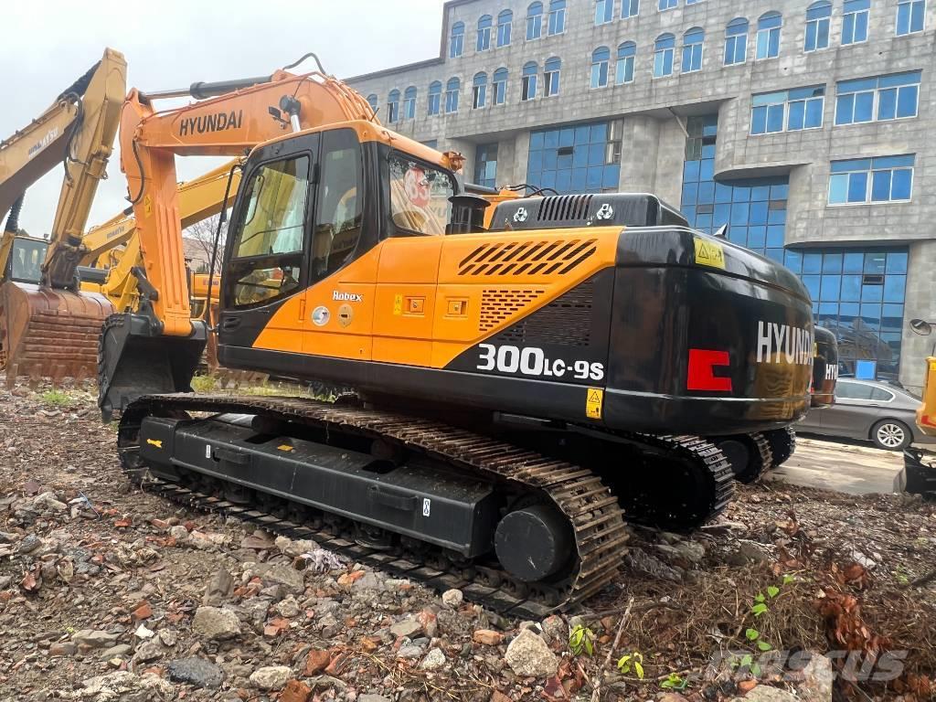 Hyundai 300LC-9S Excavadoras sobre orugas