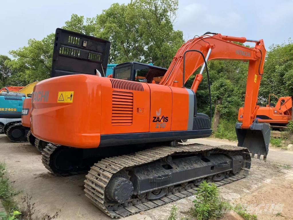 Hitachi ZX 210 Excavadoras sobre orugas