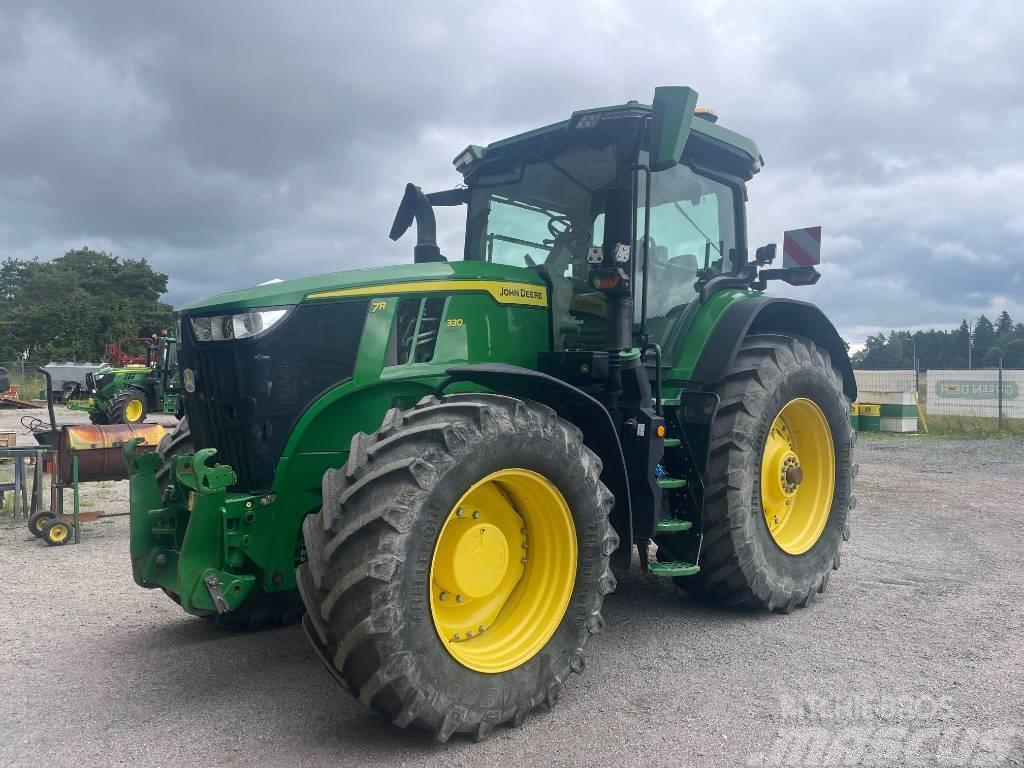 John Deere 7R330 Tractores