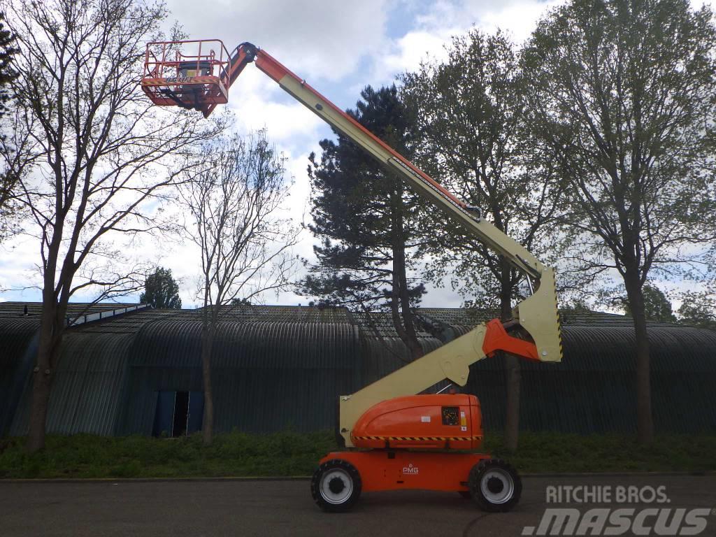 JLG 800AJ Plataformas con brazo de elevación manual