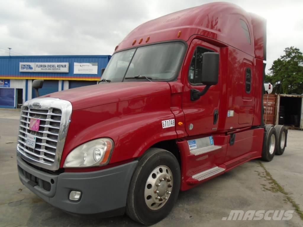 Freightliner Cascadia Evolution Camiones tractor