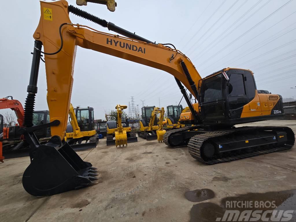 Hyundai R220LC-9S Excavadoras sobre orugas