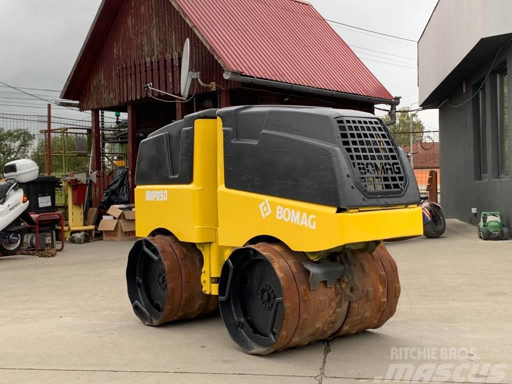 Bomag BMP 8500 Rodillos de doble tambor