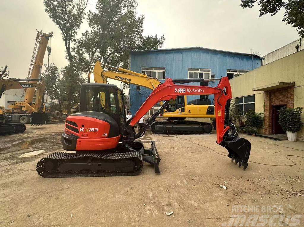 Kubota 163 Excavadoras sobre orugas