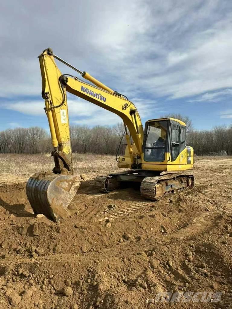 Komatsu 130 Excavadoras sobre orugas