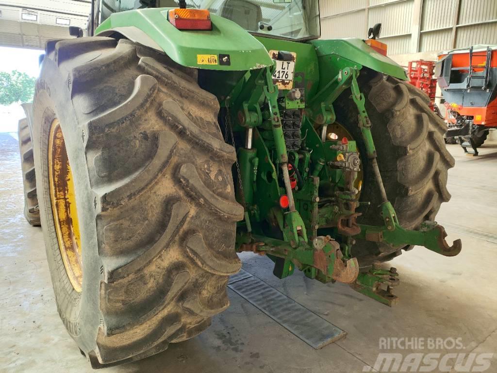 John Deere 8400 Tractores