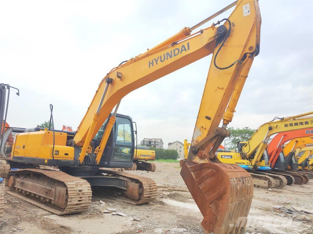 Hyundai R225LC-7 Excavadoras sobre orugas